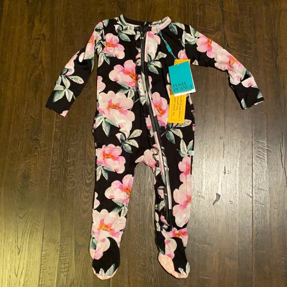 Posh Peanut Other - Posh Peanut Tenni Footie